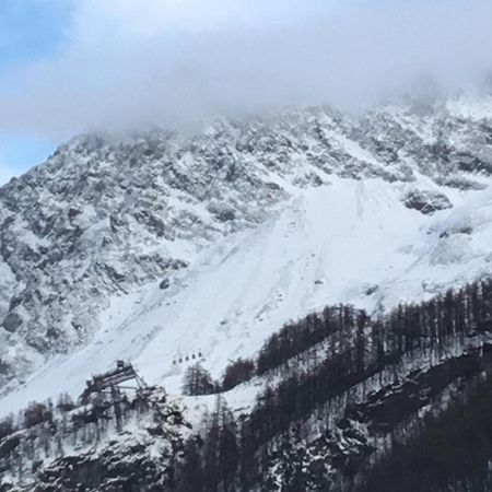 Mon Roc - Maison De Montagne Atypique Avec Vue Ла-Грав Экстерьер фото