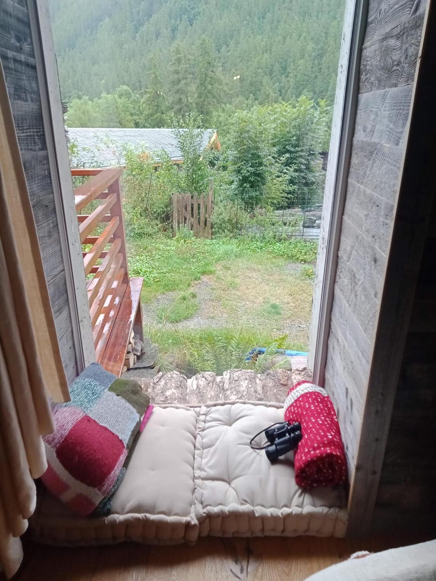 Mon Roc - Maison De Montagne Atypique Avec Vue Ла-Грав Экстерьер фото